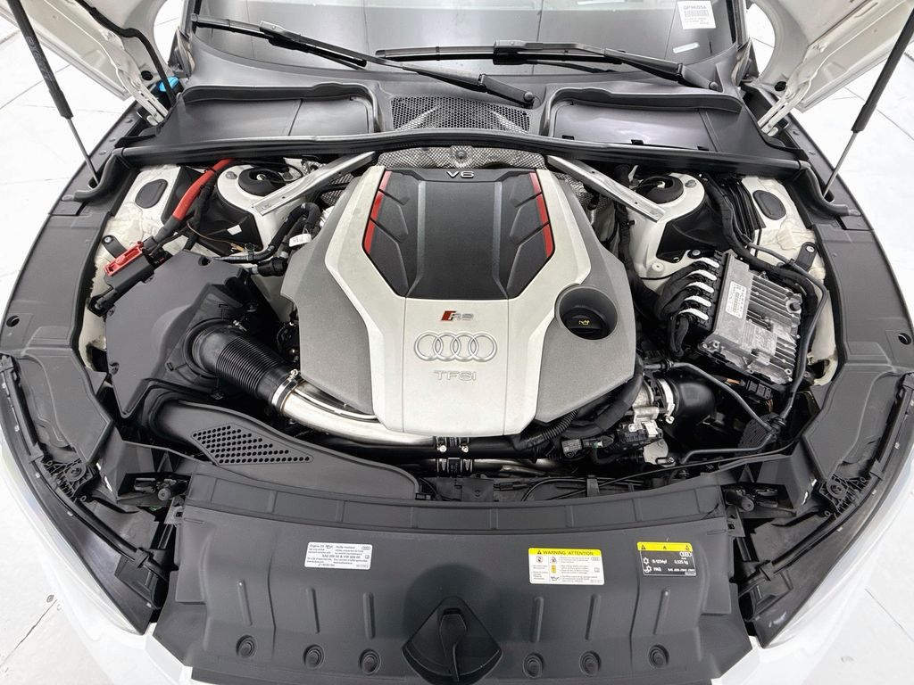Thumbnail: 2022 Audi RS 5 - 28