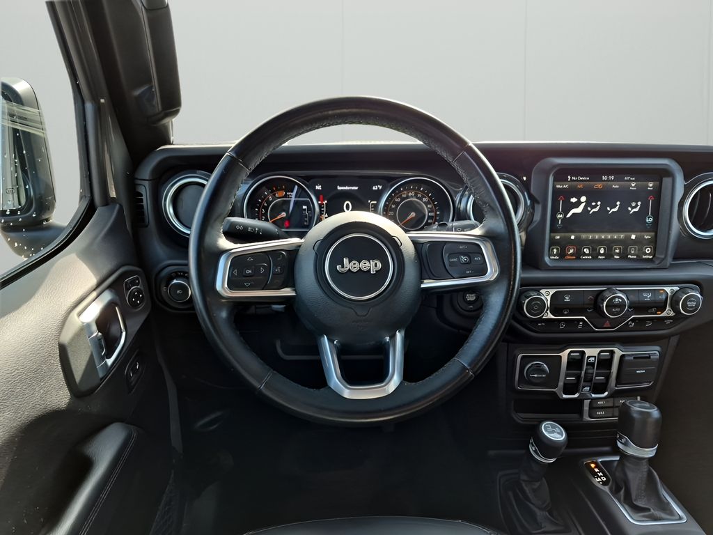 Used Car 2020 Jeep Wrangler  Unlimited Sahara For Sale Under $30,000 In Austin, Texas