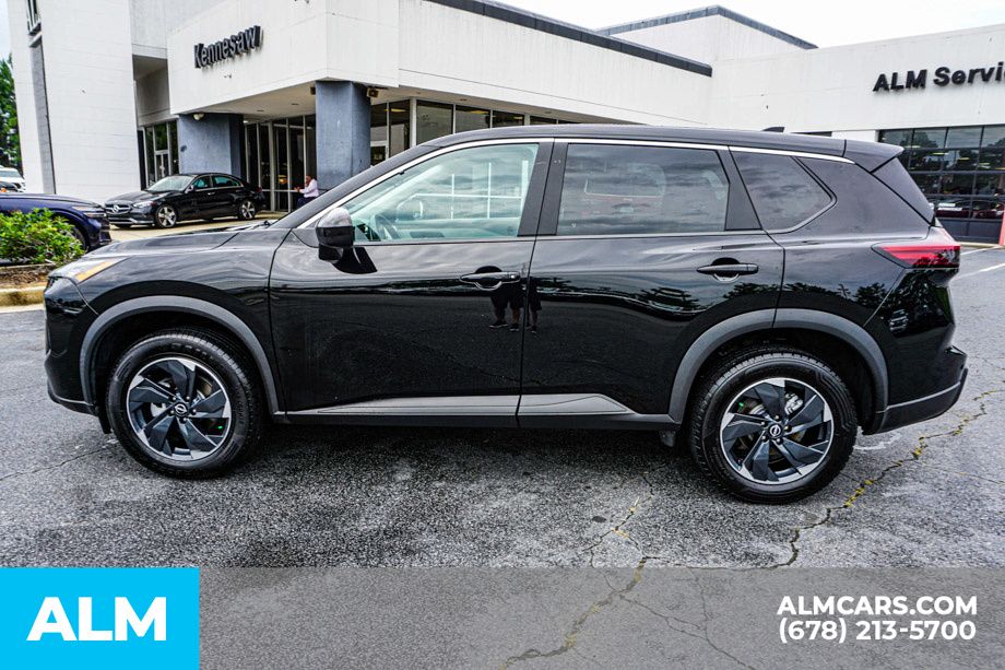Used 2025 Black Nissan SV image 7