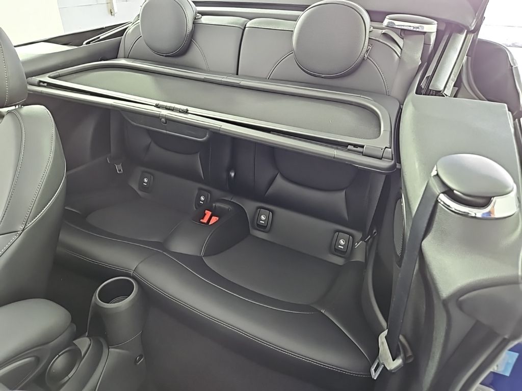 Thumbnail: 2020 MINI Cooper - 23