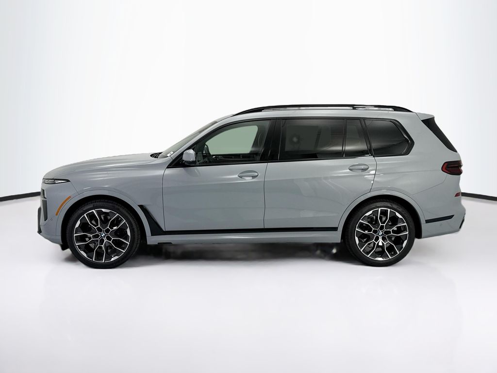 Thumbnail: 2027 BMW X7 - 8