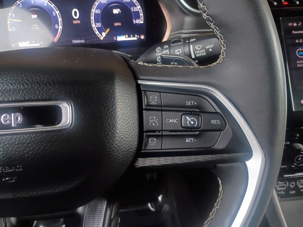 Used Car 2023 Jeep Grand Cherokee L  Altitude For Sale Under $30,000 In Austin, Texas