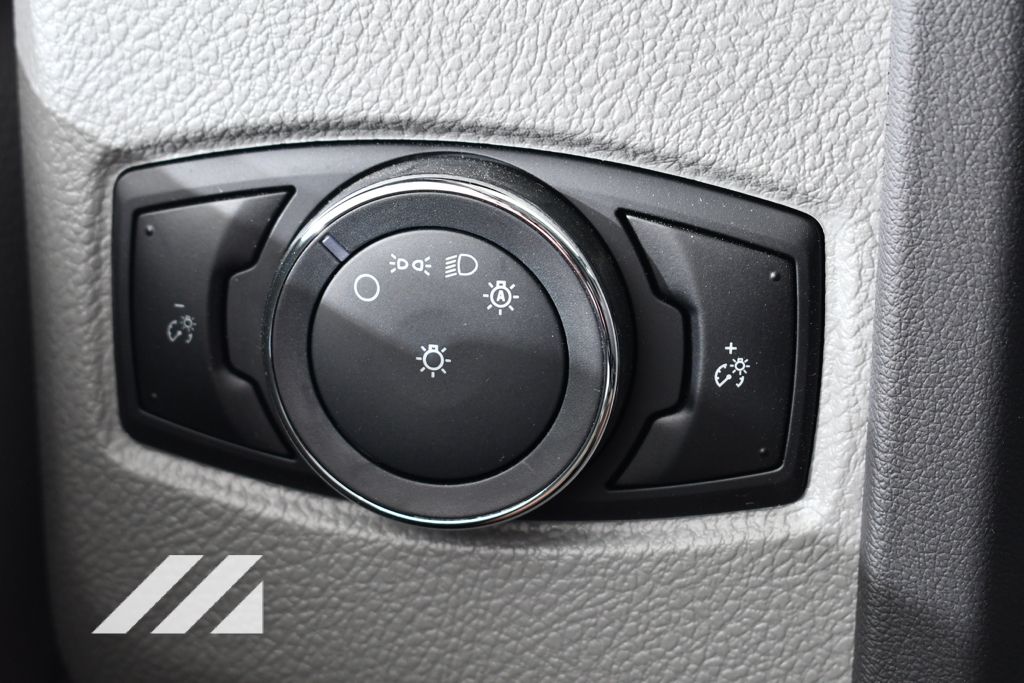 New 2026 White Ford Base image 33