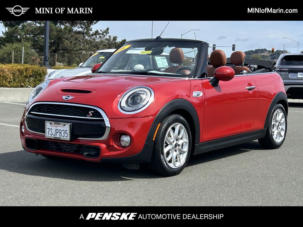 2016 MINI Cooper Base -
                  Corte Madera, CA