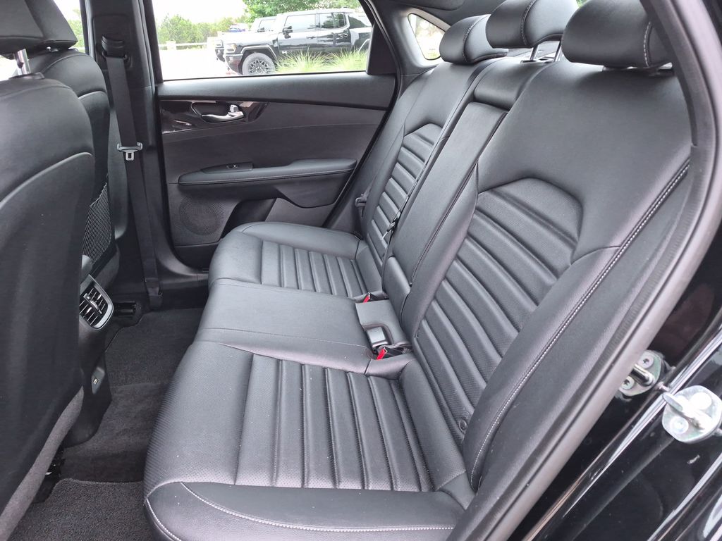 Used Car 2023 Kia Forte  Gt-line For Sale Under $25,000 In Austin, Texas