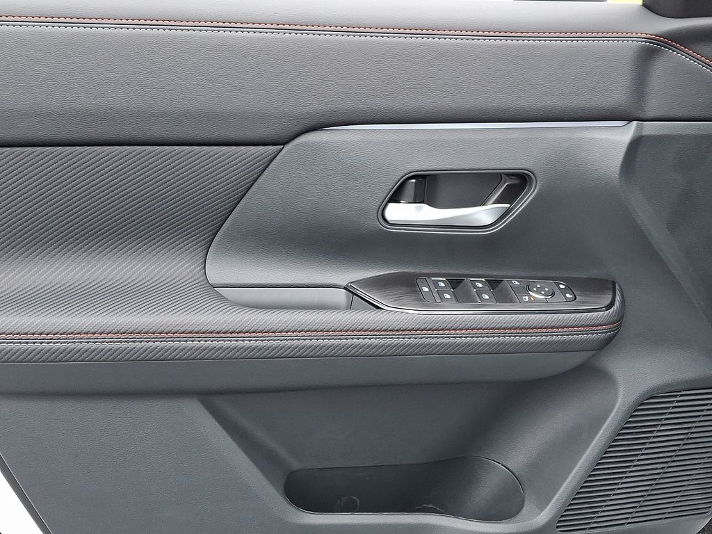2026 Nissan Kicks — photo 8