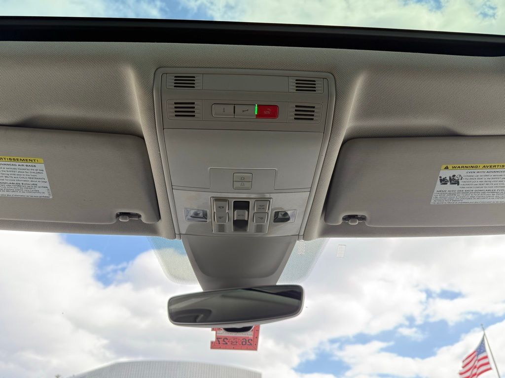 Used 2020 Silver Volkswagen 2.0T SEL image 32