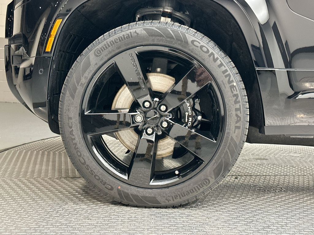 Thumbnail: 2026 Land Rover Defender - 13