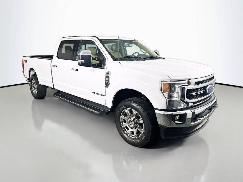 2022 Ford F-250 Super Duty Lariat Crew Cab 4WD