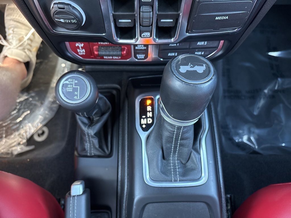 Used 2024 Jeep Wrangler SUV