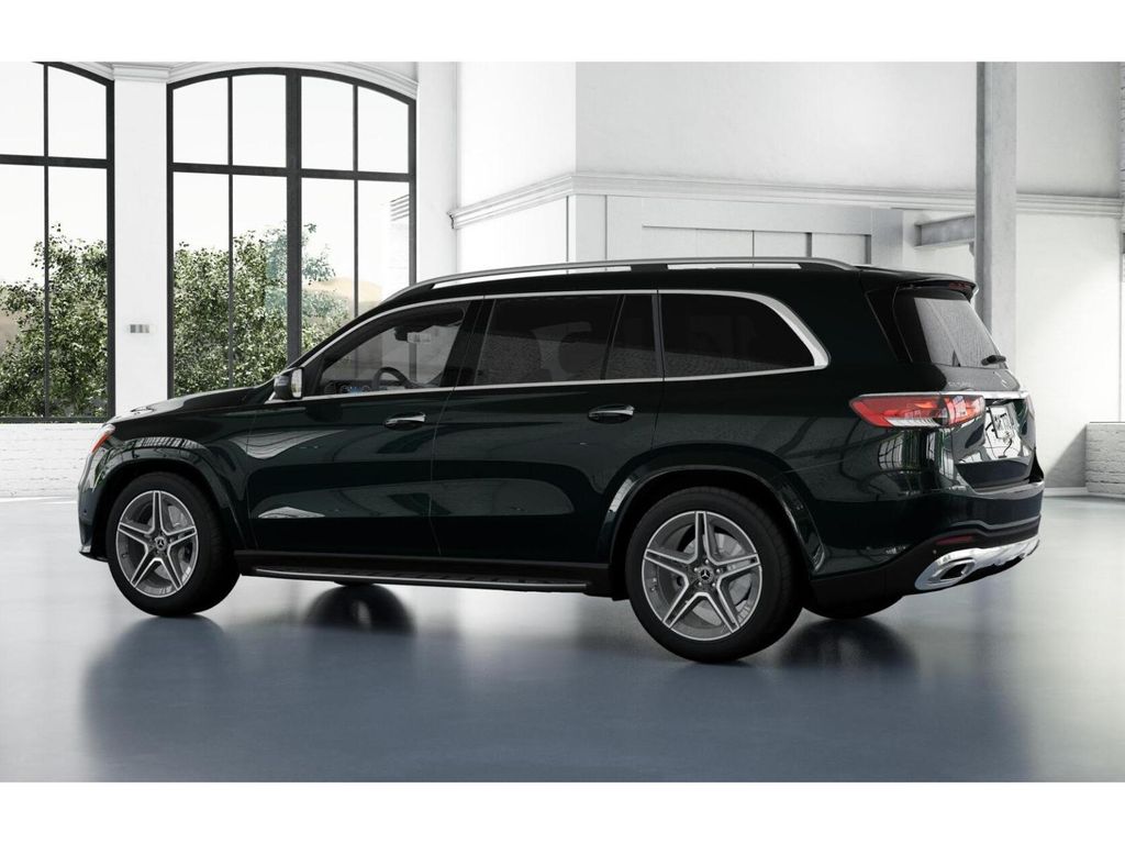 2025 Mercedes-Benz GLS 450 4MATIC 31