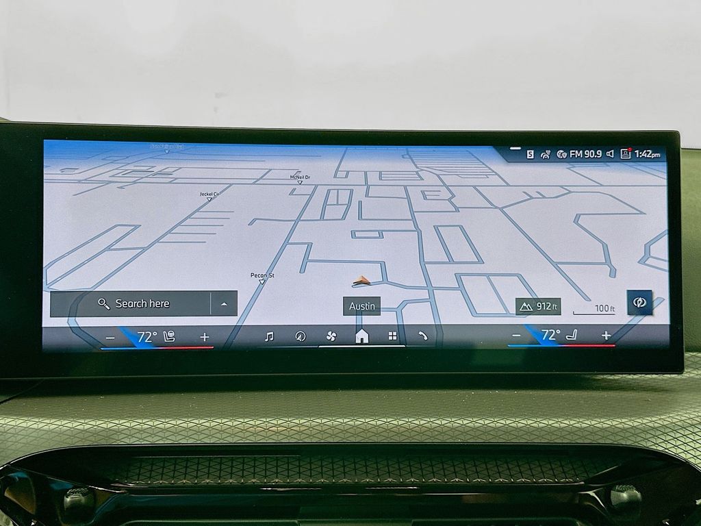 Thumbnail: 2026 BMW 3 Series - 12