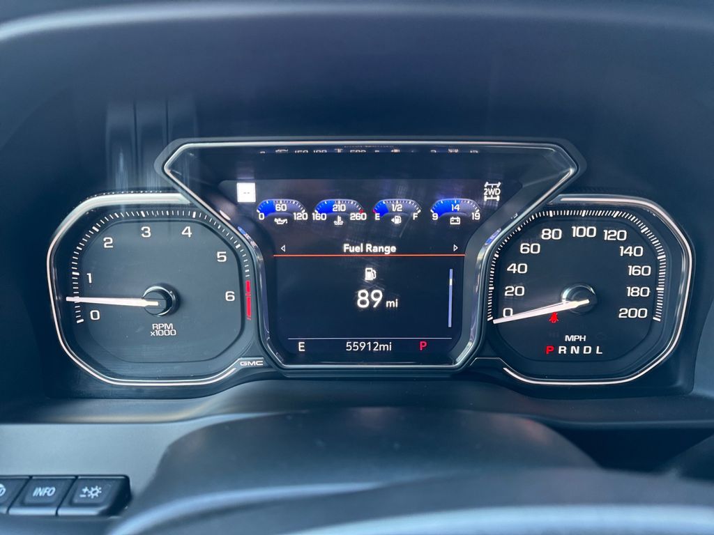 Used 2023 White GMC Denali image 13