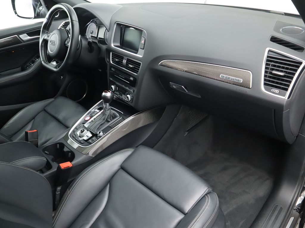 Thumbnail: 2015 Audi SQ5 - 18