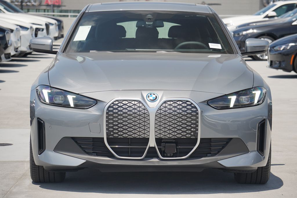 2025 BMW i4 xDrive40 2