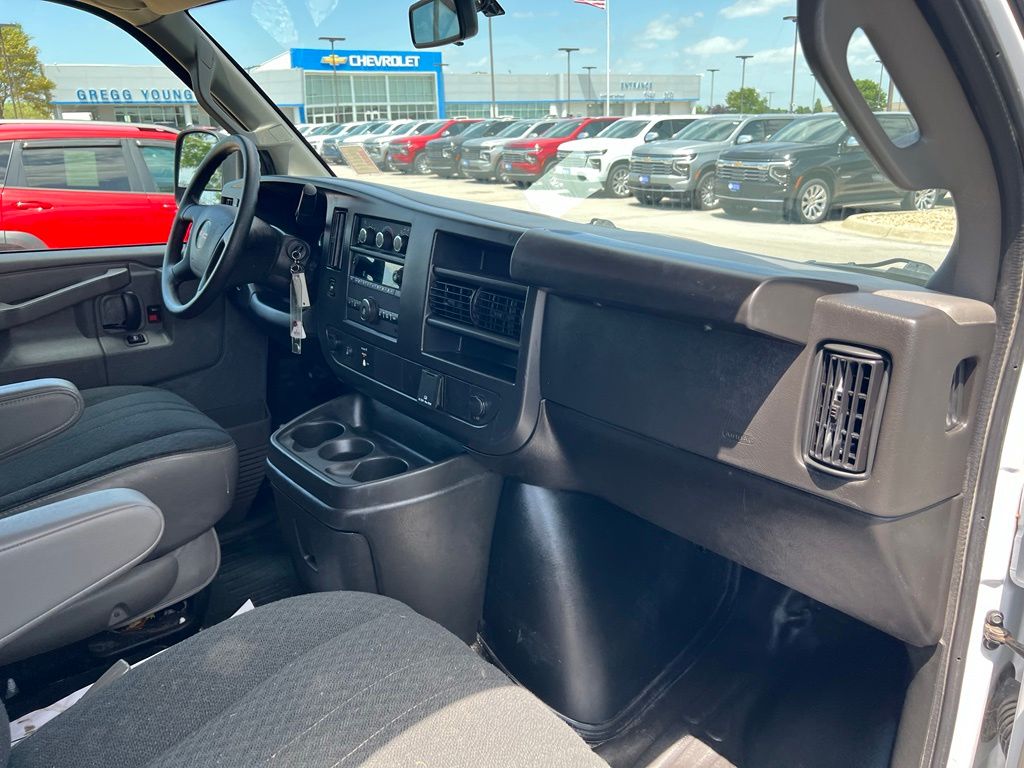 Used 2025 GMC Savana 2500 Van