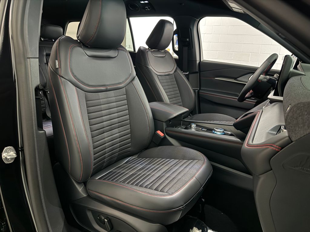 2026 Agate Black Metallic Ford Explorer ST-Line RWD SUV