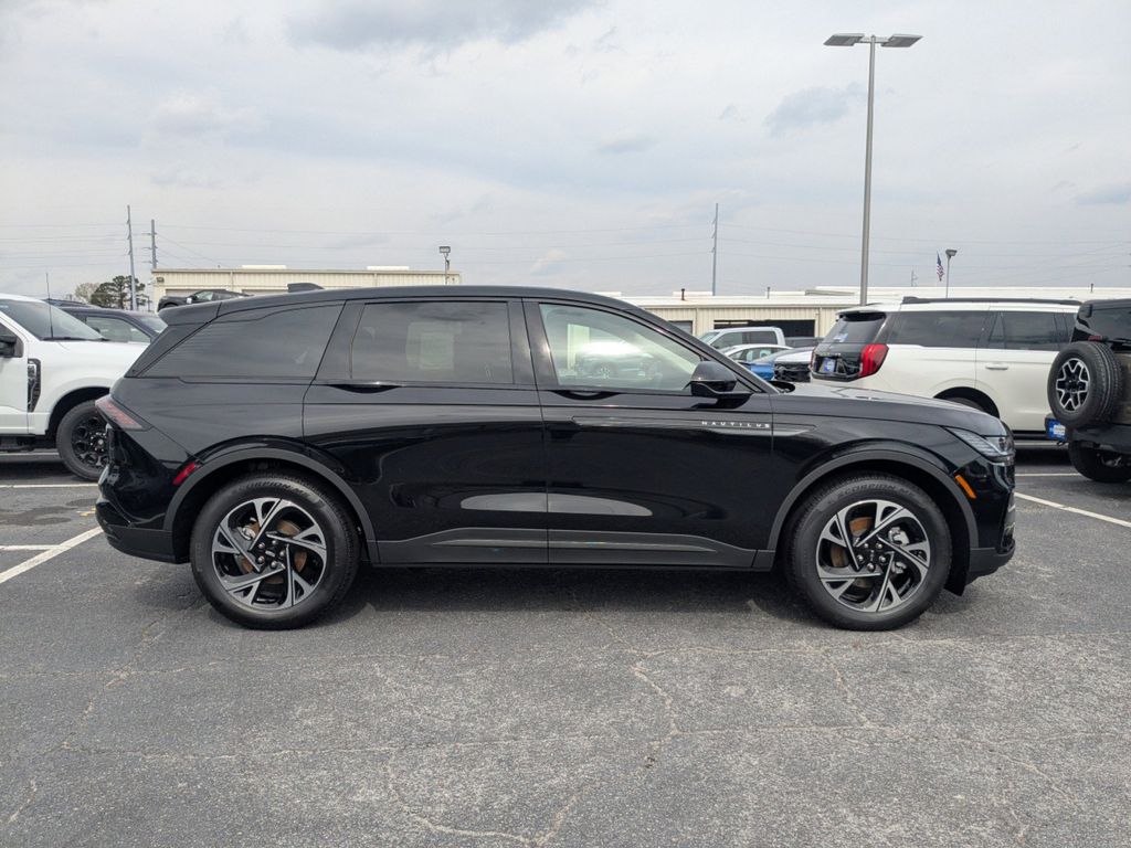 2026 Lincoln Nautilus Premiere