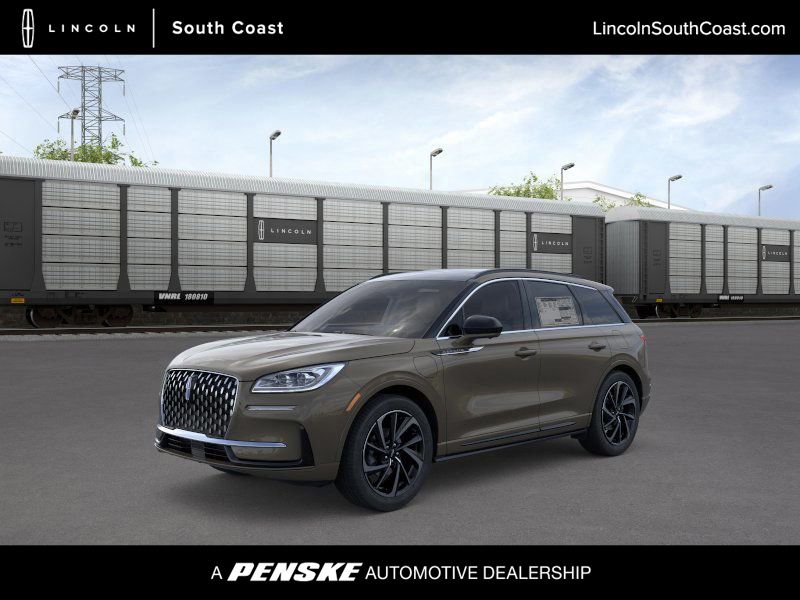 Thumbnail: 2026 Lincoln Corsair - 1