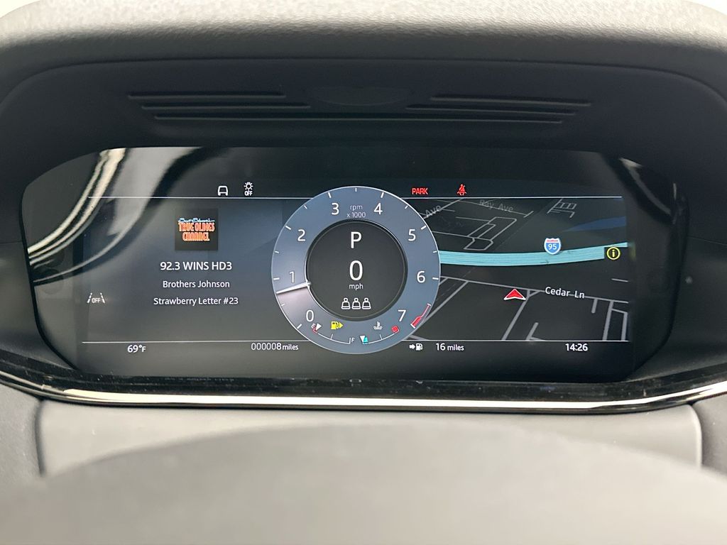 Thumbnail: 2026 Land Rover Range Rover Evoque - 15