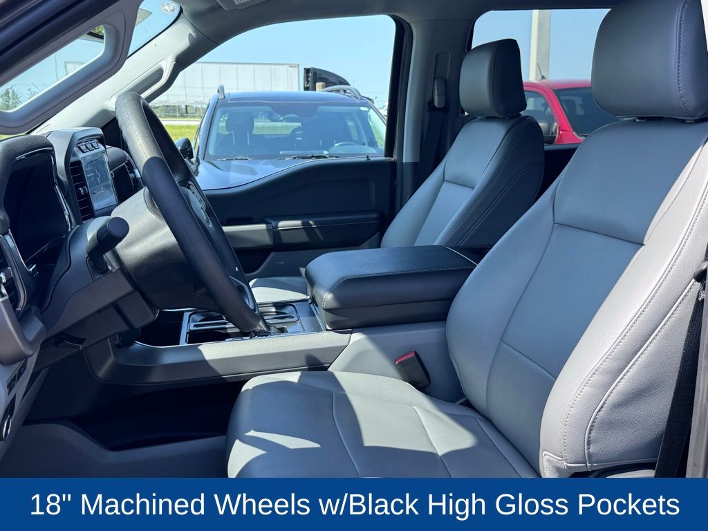 2024 Ford F-150 Lightning Pro