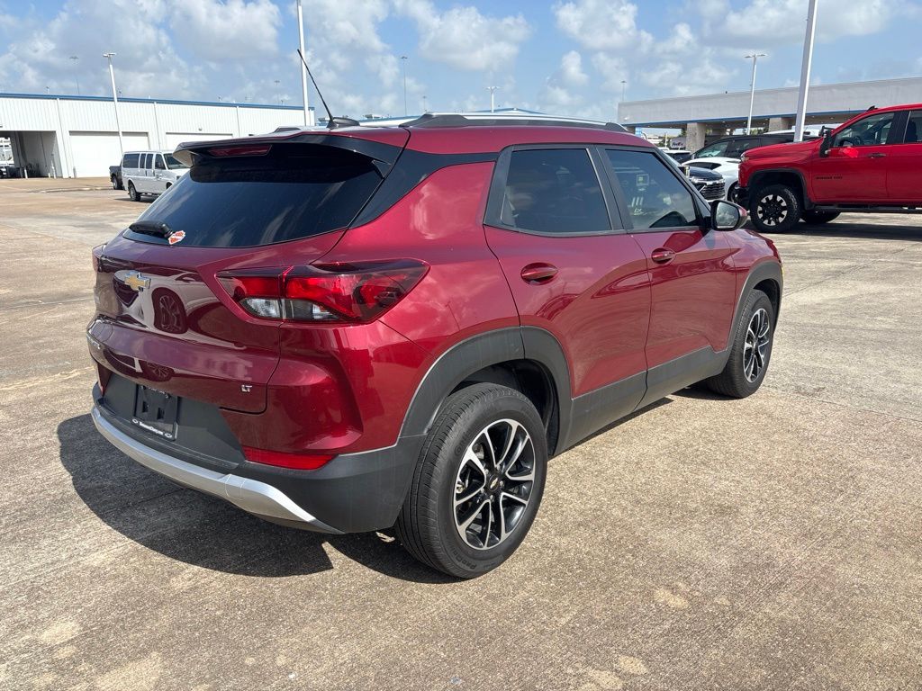 2025 Chevrolet TrailBlazer LT - 4