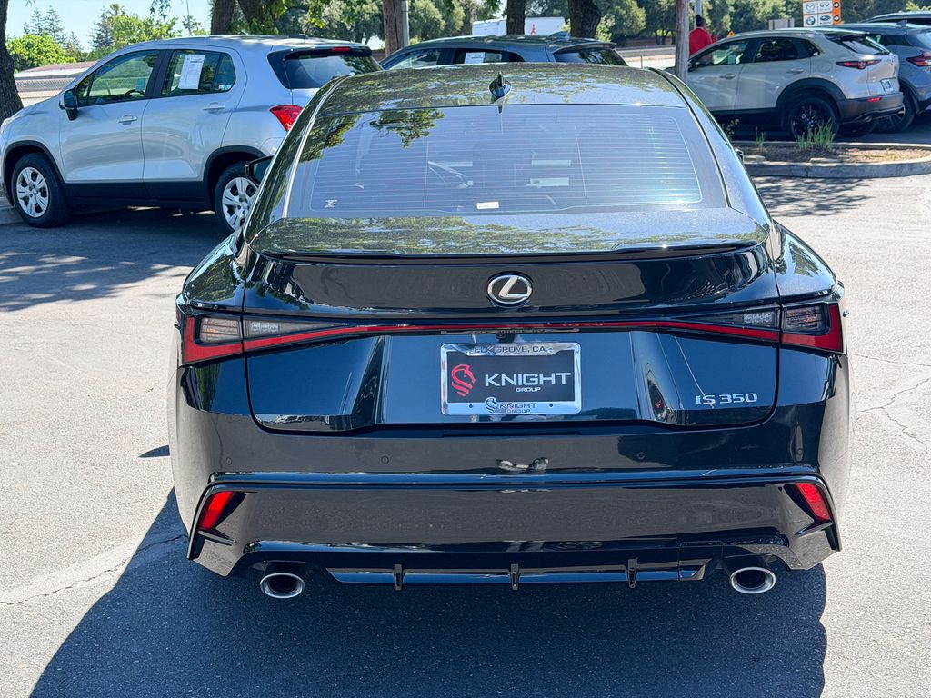 Used 2024  Lexus 350 F SPORT image 10