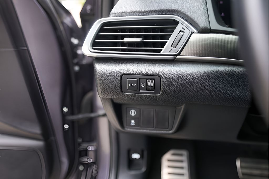 Used Car 2020 Honda Accord  Sport 2.0t For Sale Under $30,000 In Austin, Texas