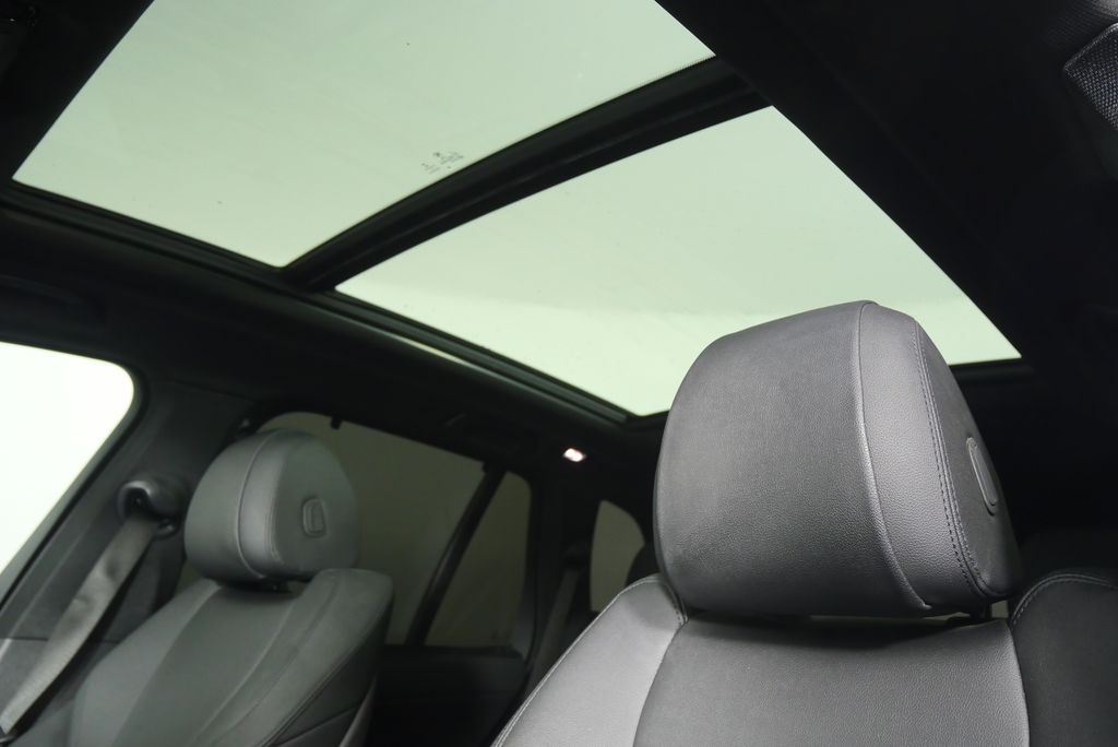 Thumbnail: 2022 BMW X5 - 11