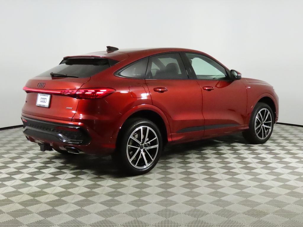 Thumbnail: 2026 Audi Q5 - 5