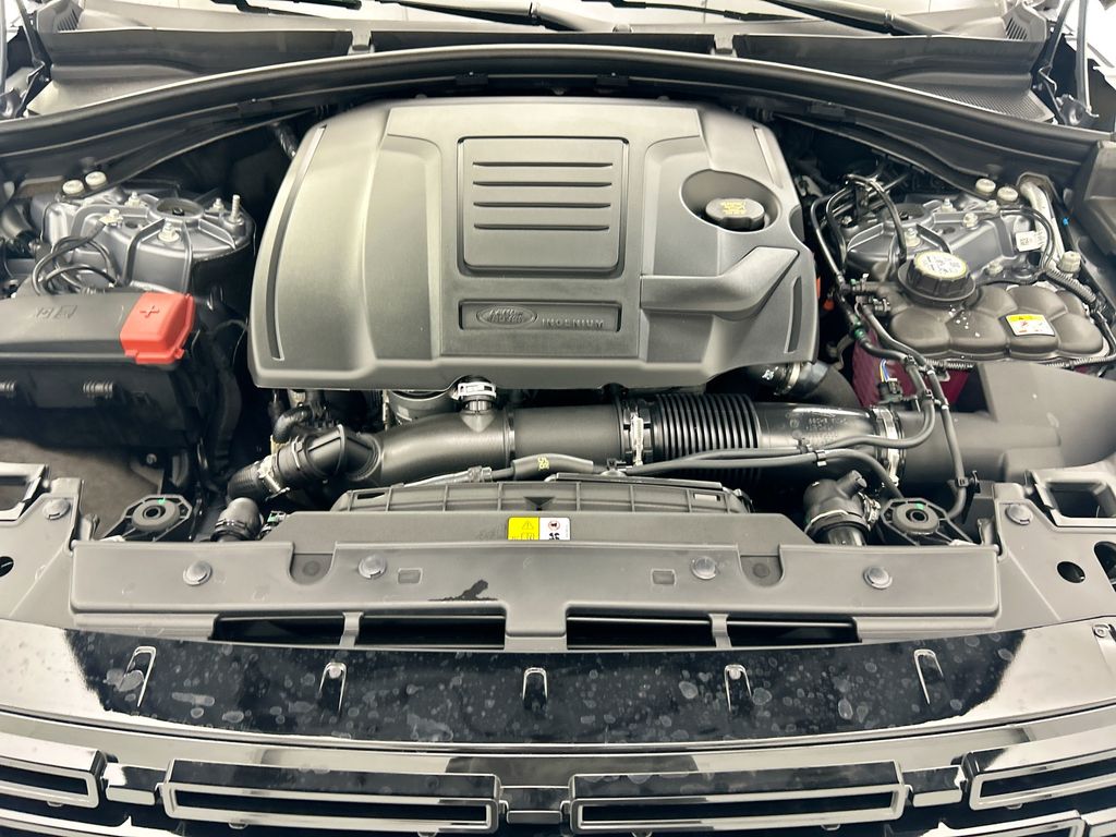 Thumbnail: 2026 Land Rover Range Rover Velar - 28