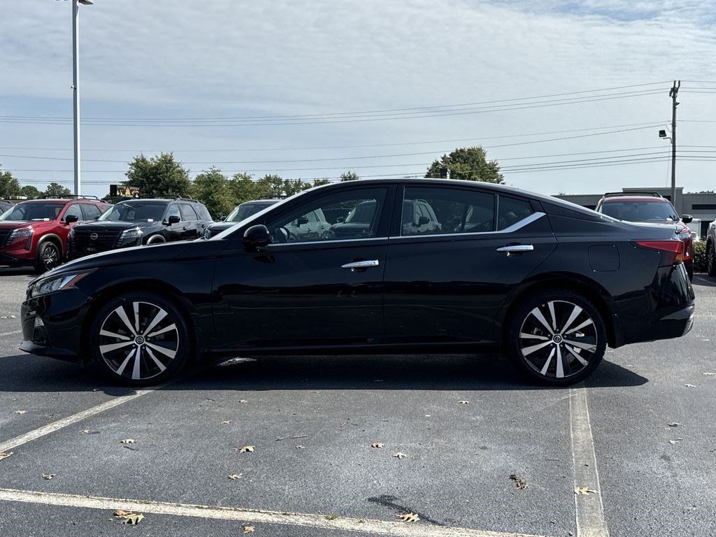 Used 2022 Nissan Altima Sedan