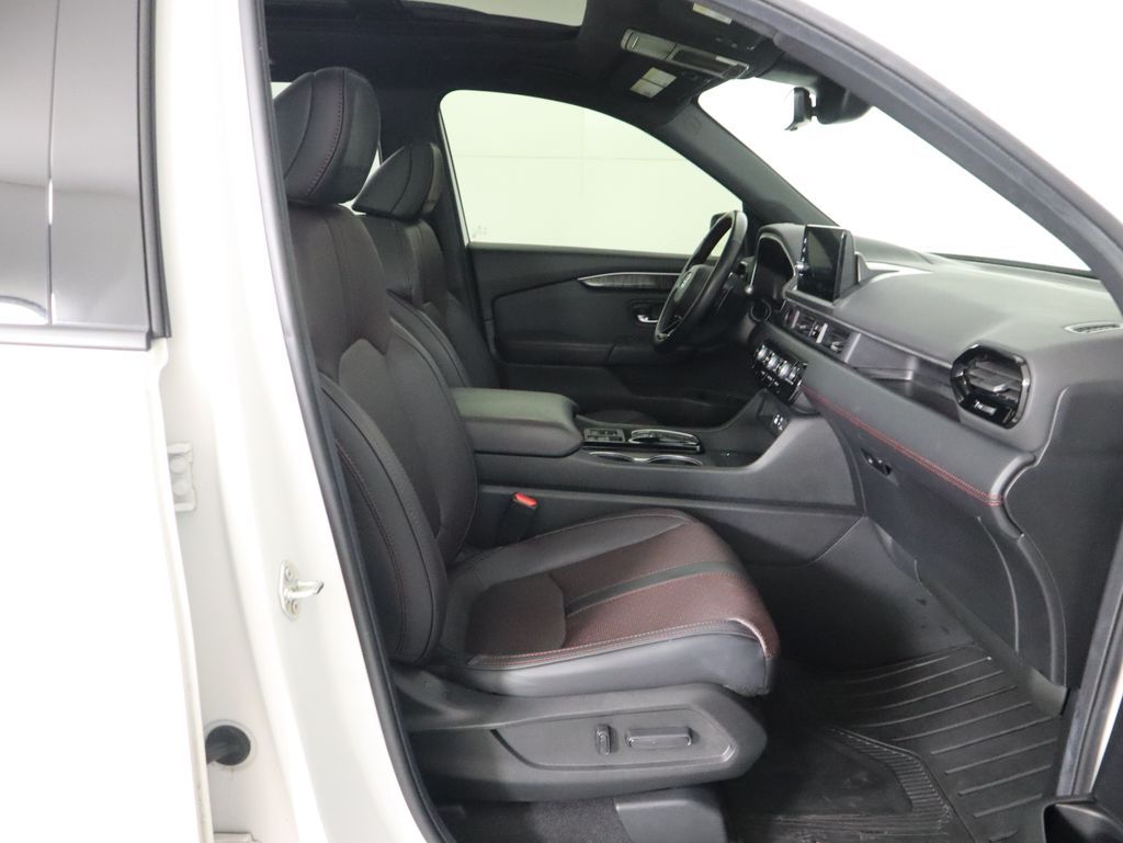 Thumbnail: 2025 Honda Pilot - 20