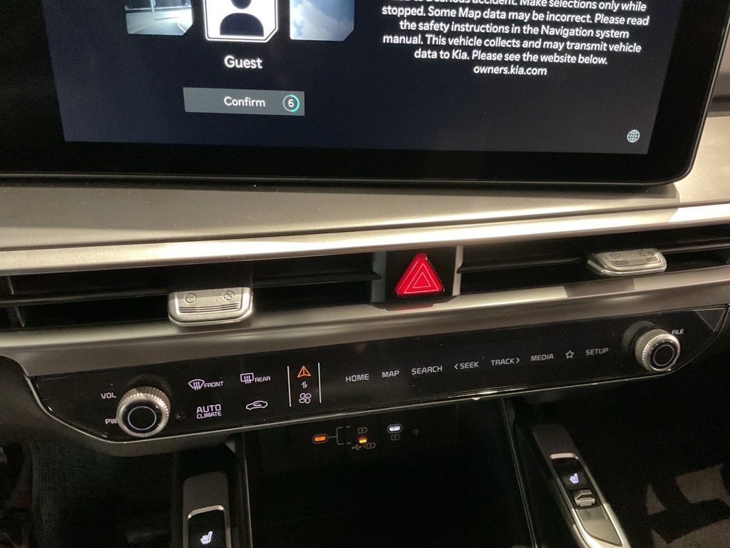 New 2026 White Kia EX image 14