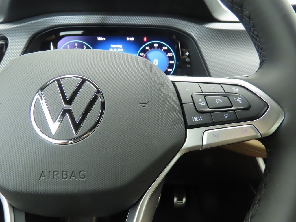 Thumbnail: 2026 Volkswagen Atlas - 12