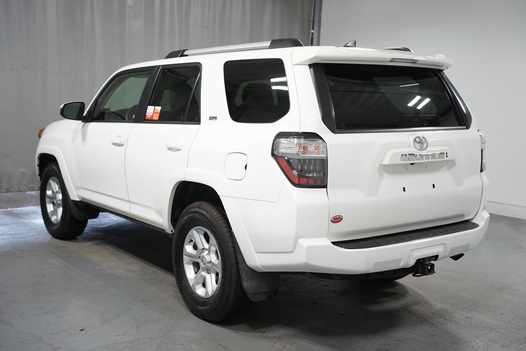 2022 Toyota 4Runner SR5 6