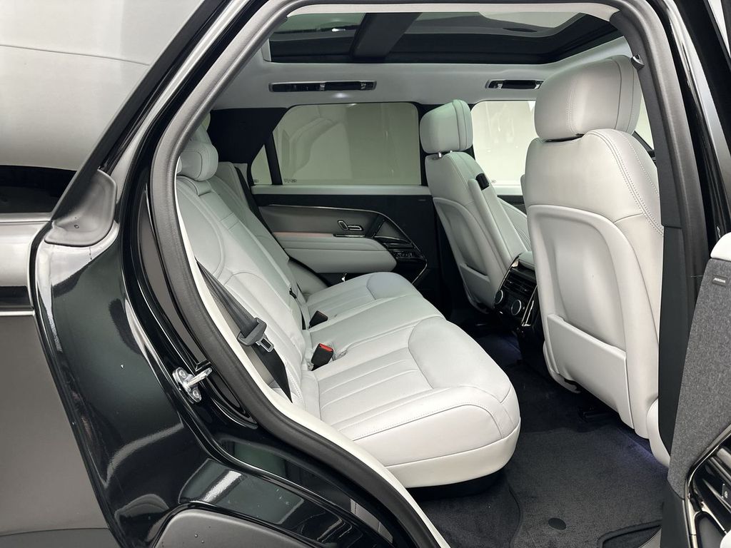 Thumbnail: 2024 Land Rover Range Rover Sport - 12