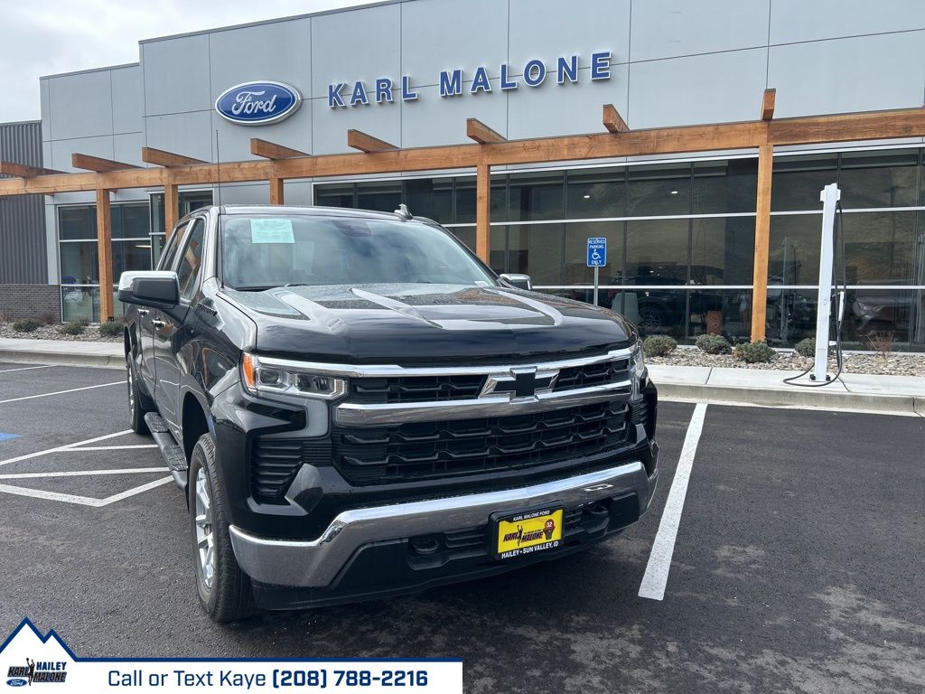 2023 Chevrolet Silverado 1500 LT Crew Cab 4WD