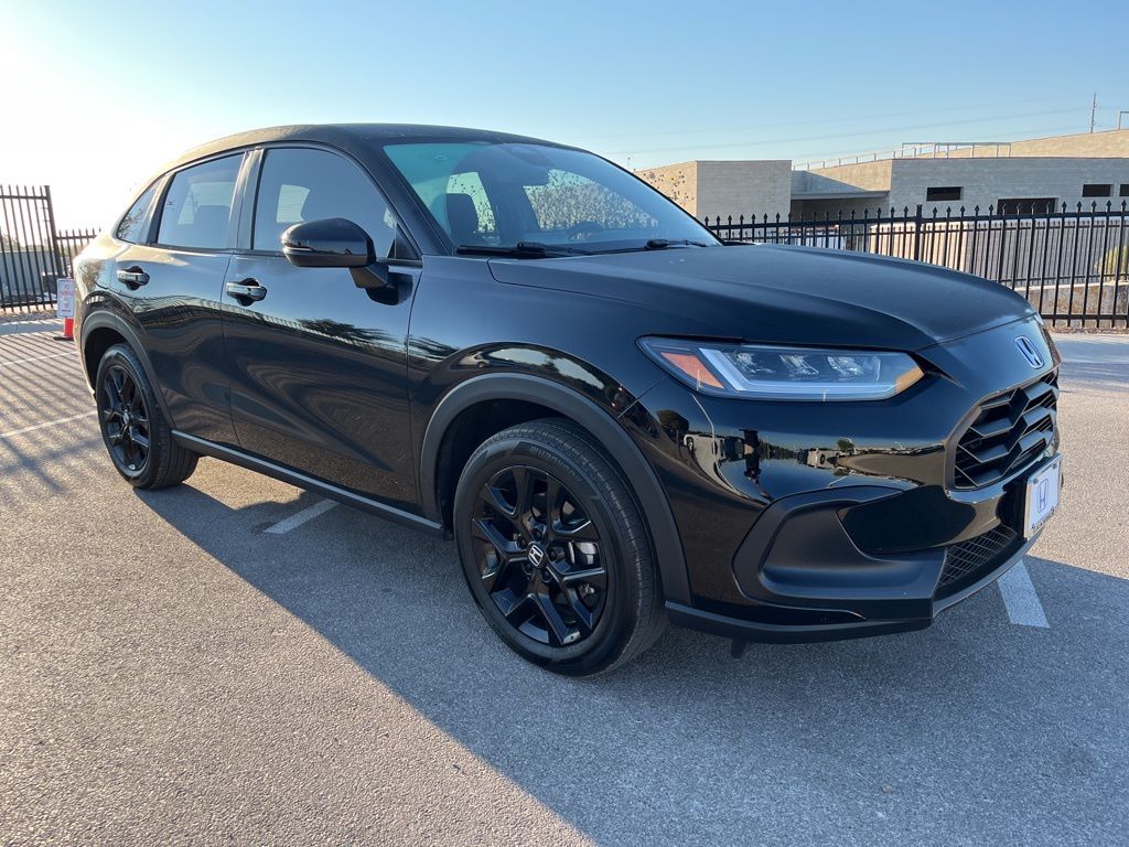 Thumbnail: 2025 Honda HR-V - 3