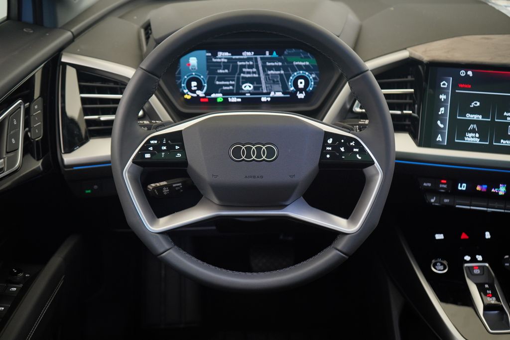 2025 Audi Q4 e-tron  9