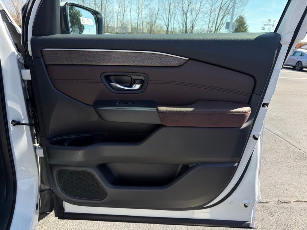 Thumbnail: 2026 Honda Pilot - 26