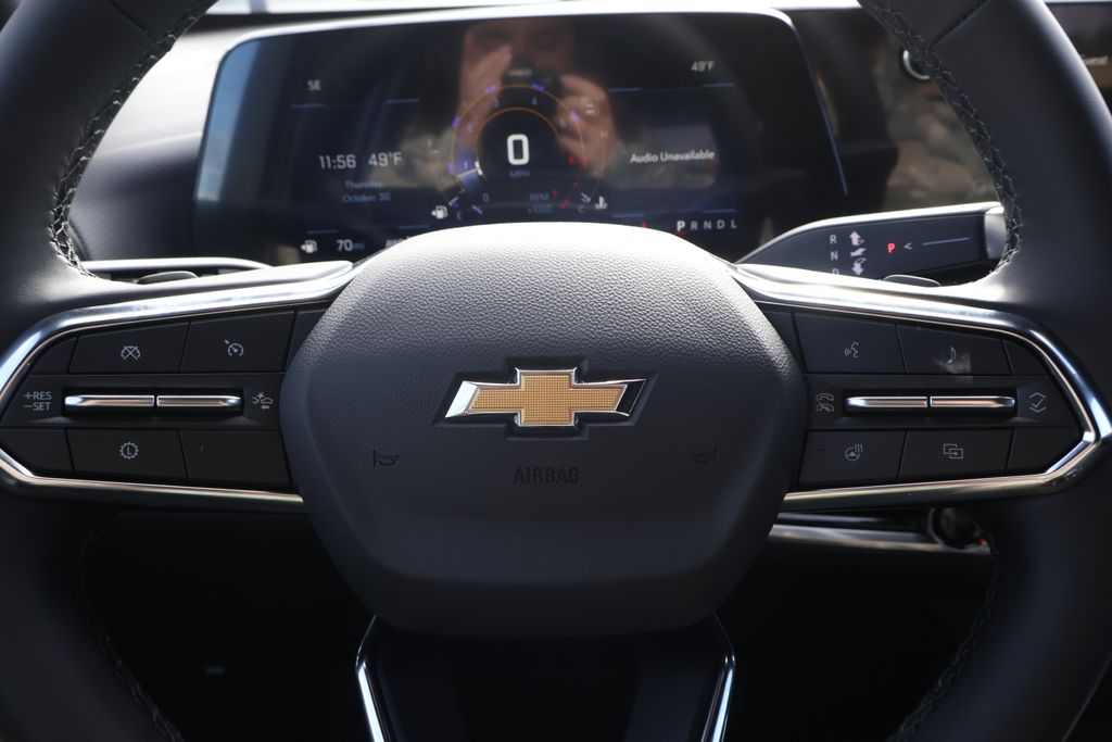 Thumbnail: 2026 Chevrolet Equinox - 21