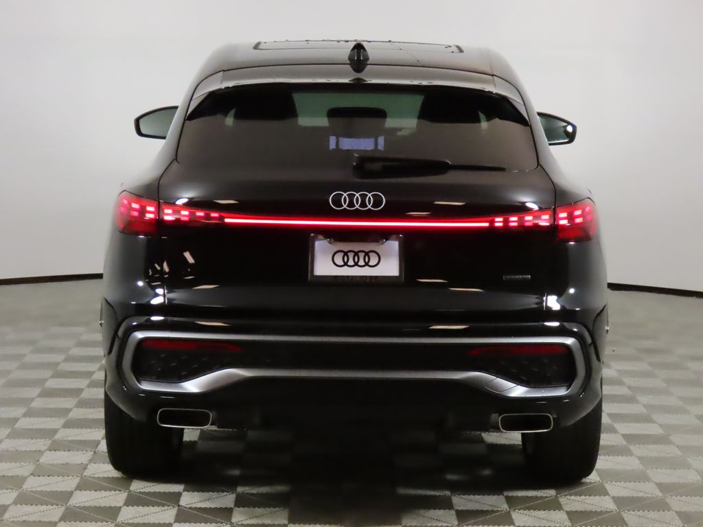Thumbnail: 2025 Audi Q5 - 4