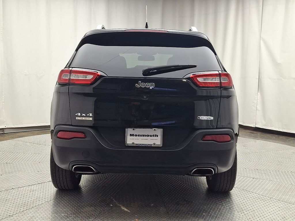 Thumbnail: 2015 Jeep Cherokee - 4