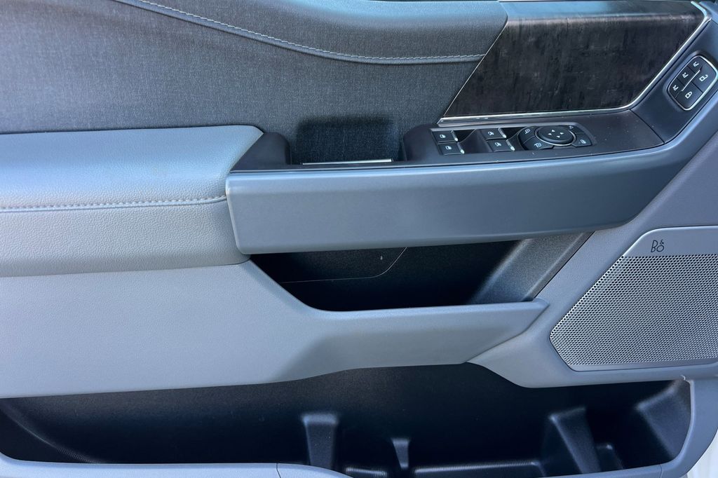 2023 Ford F-150 Lariat - Photo 14