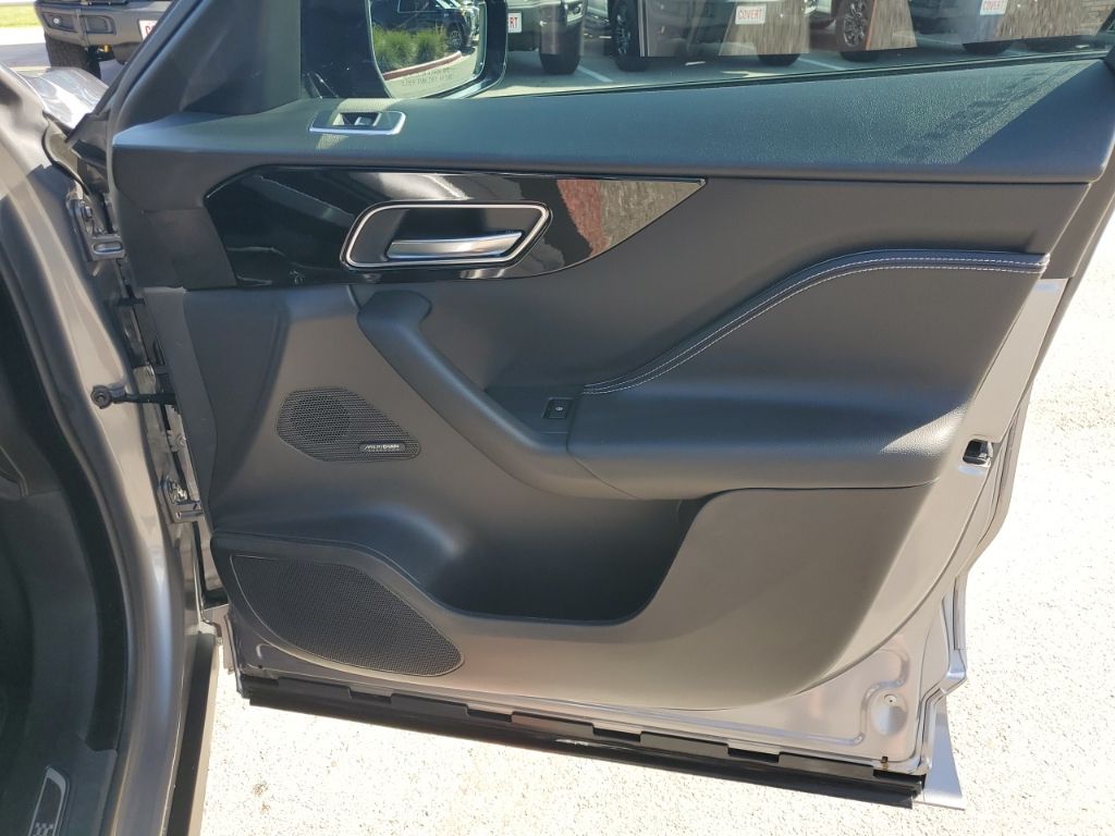 Used Car 2020 Jaguar F-pace  25t Checkered Flag For Sale Under $30,000 In Austin, Texas