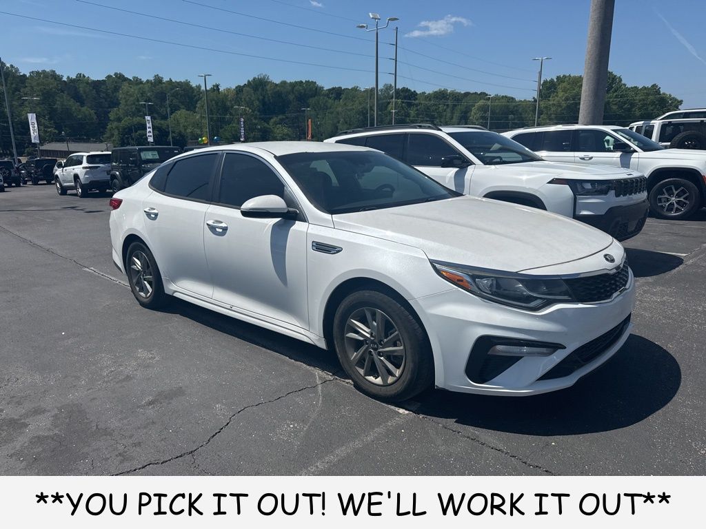 Snow White Pearl 2019 Kia Optima LX FWD Sedan Front-Wheel Drive 6-Speed Automatic