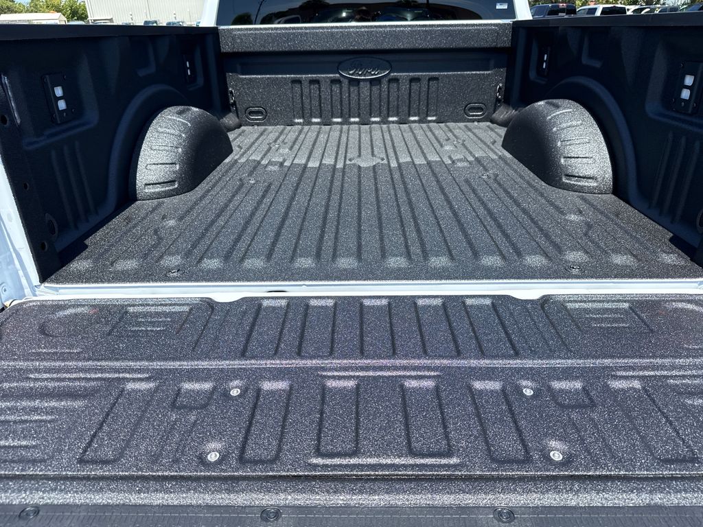 New 2026 White Ford XLT image 21