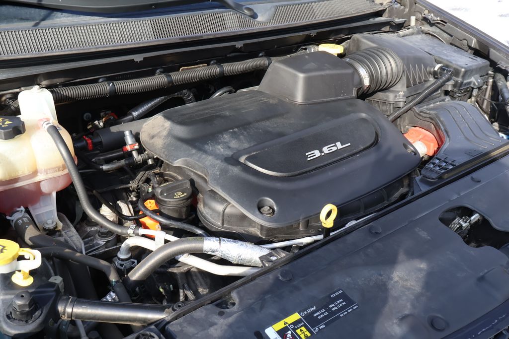 Thumbnail: 2018 Chrysler Pacifica - 13