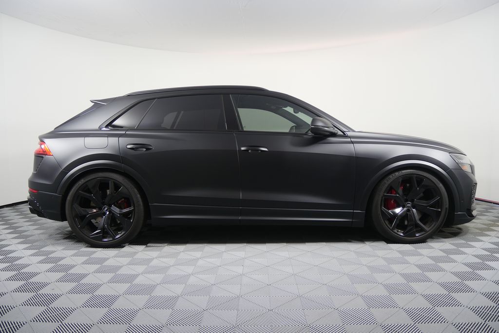 Thumbnail: 2021 Audi RS Q8 - 2